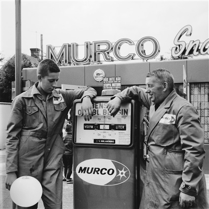 Sune och Rickard Persson vid invigningen av Murco i Ronneby 1963.